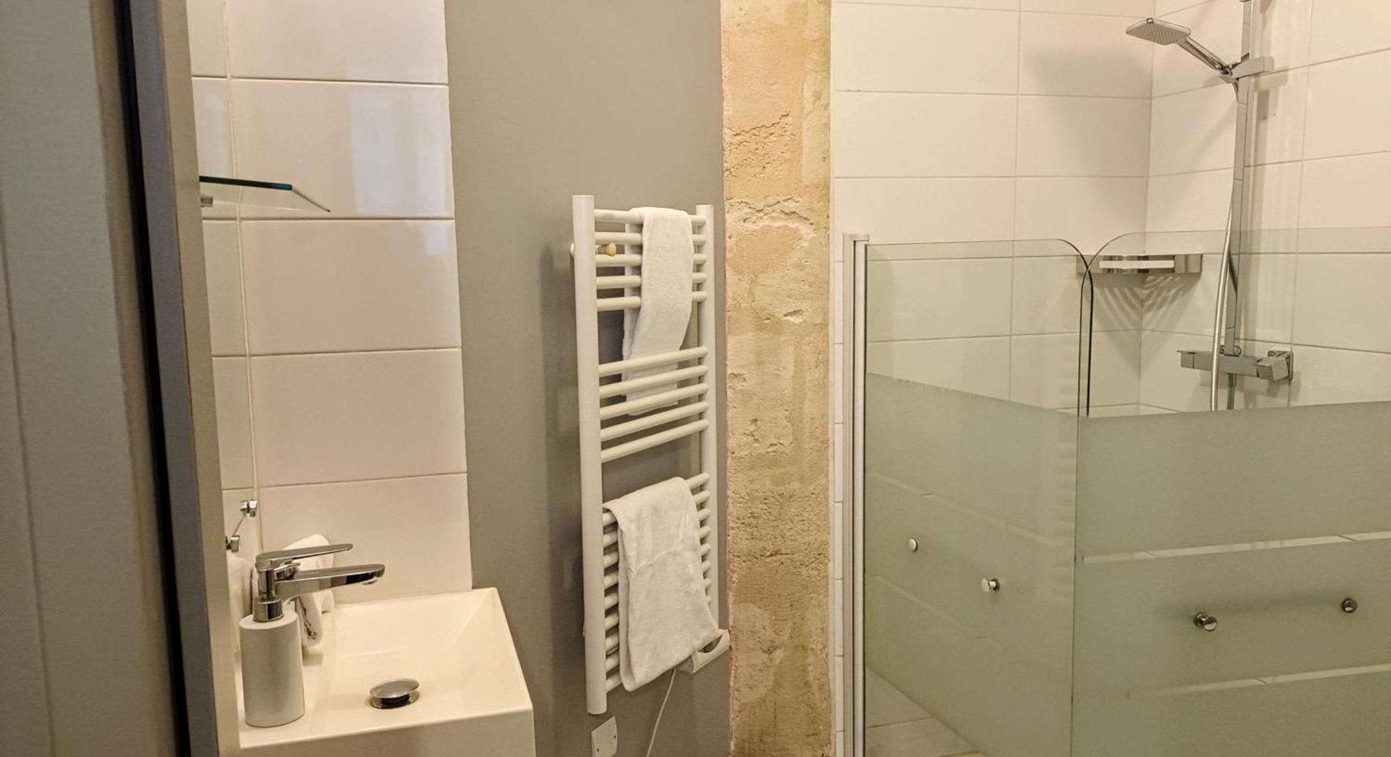 Au Coeur De Bordeaux B&B الغرفة الصورة